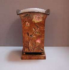 B17 Ornamental Handpainted Cachepot.