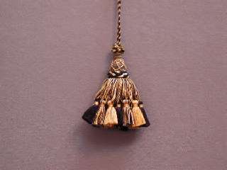 14 Multi Tassel Black/Gold