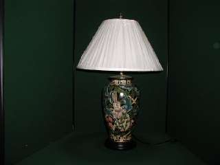 L01 William Morris Style Handpainted Table Lamp