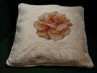 A06 Large Rose Tapestry Cushion.